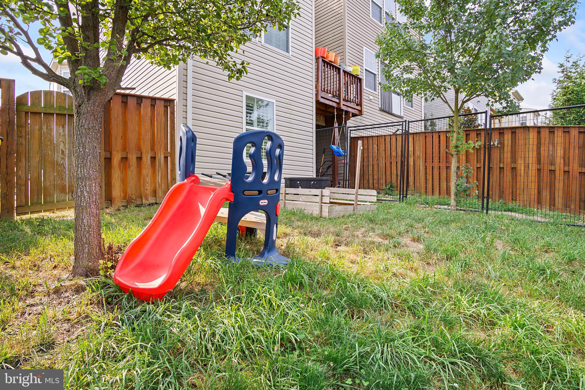 FAIRWAYS EAST - Residential