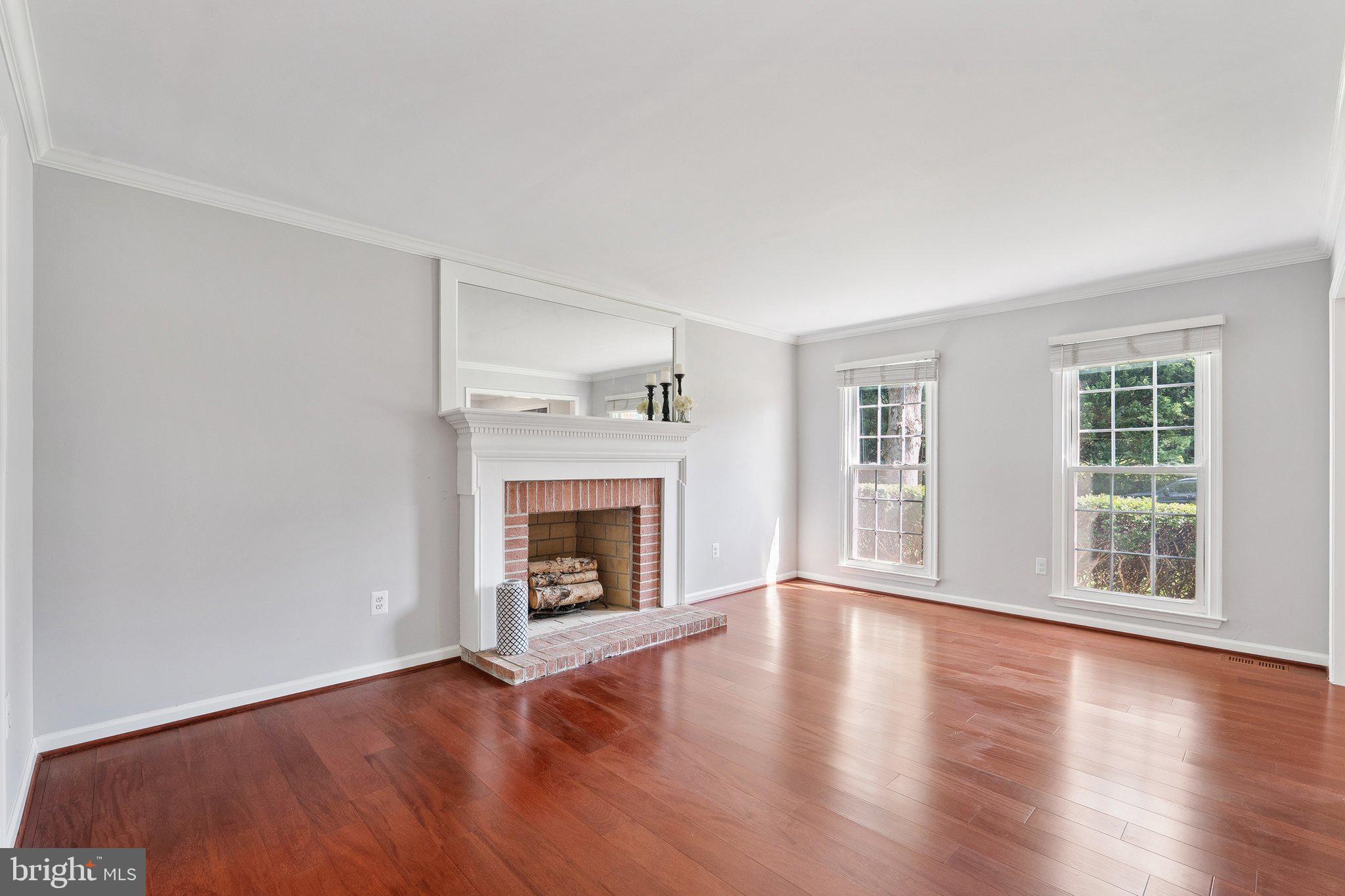 WOLFTRAP MEADOWS - Residential