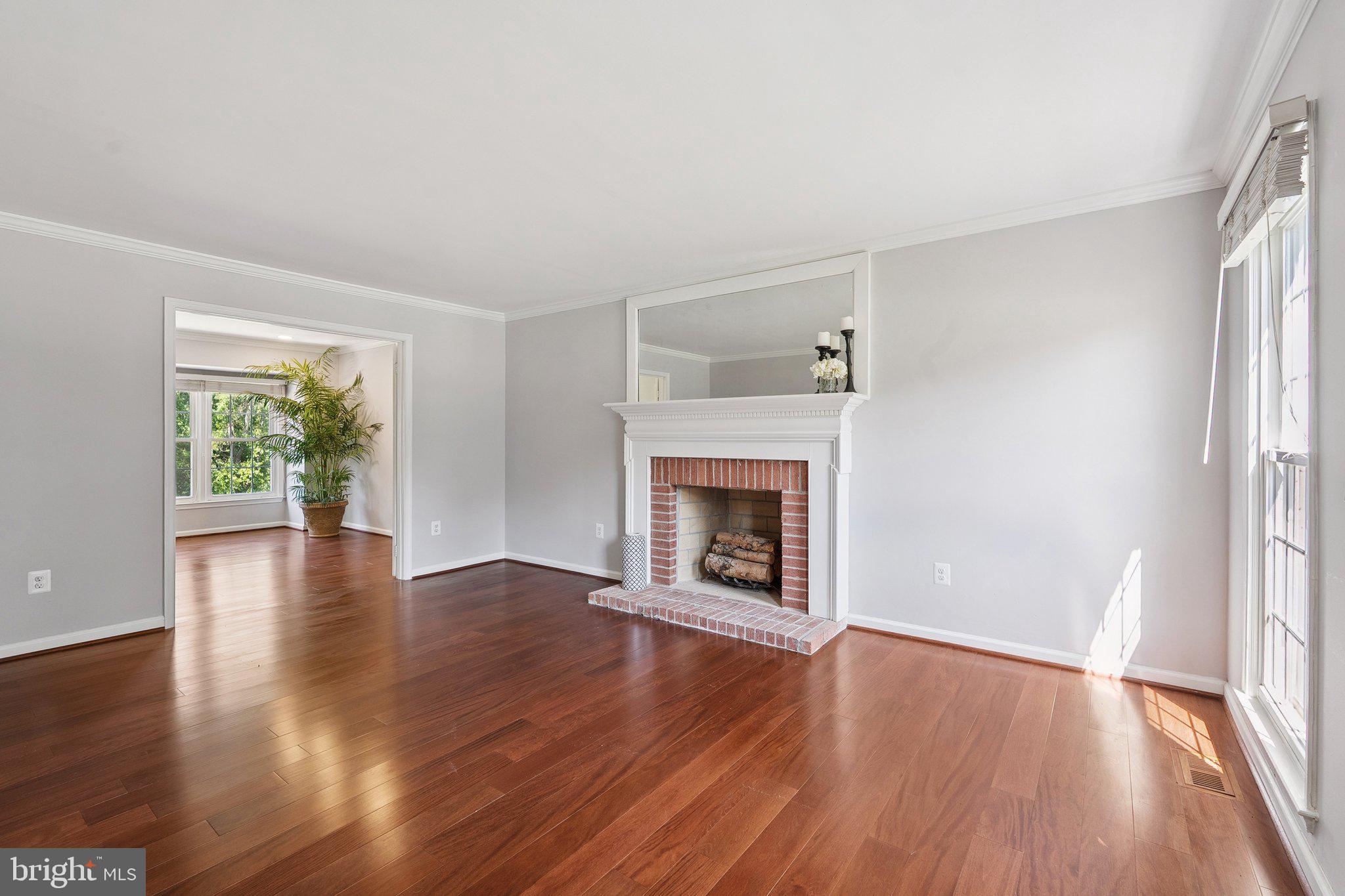 WOLFTRAP MEADOWS - Residential