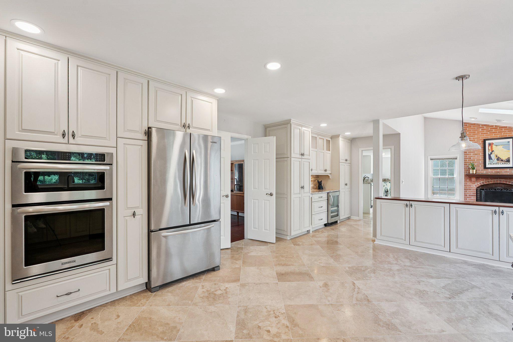 WOLFTRAP MEADOWS - Residential