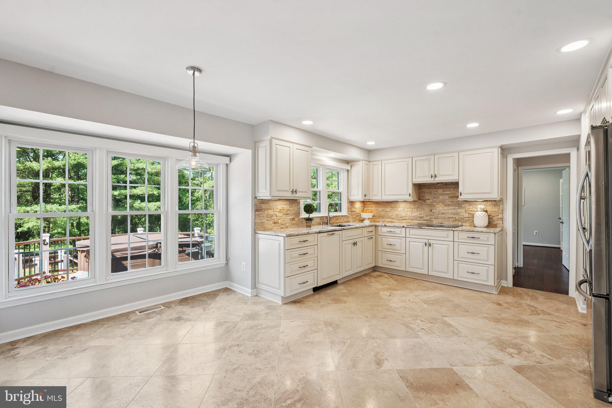 WOLFTRAP MEADOWS - Residential