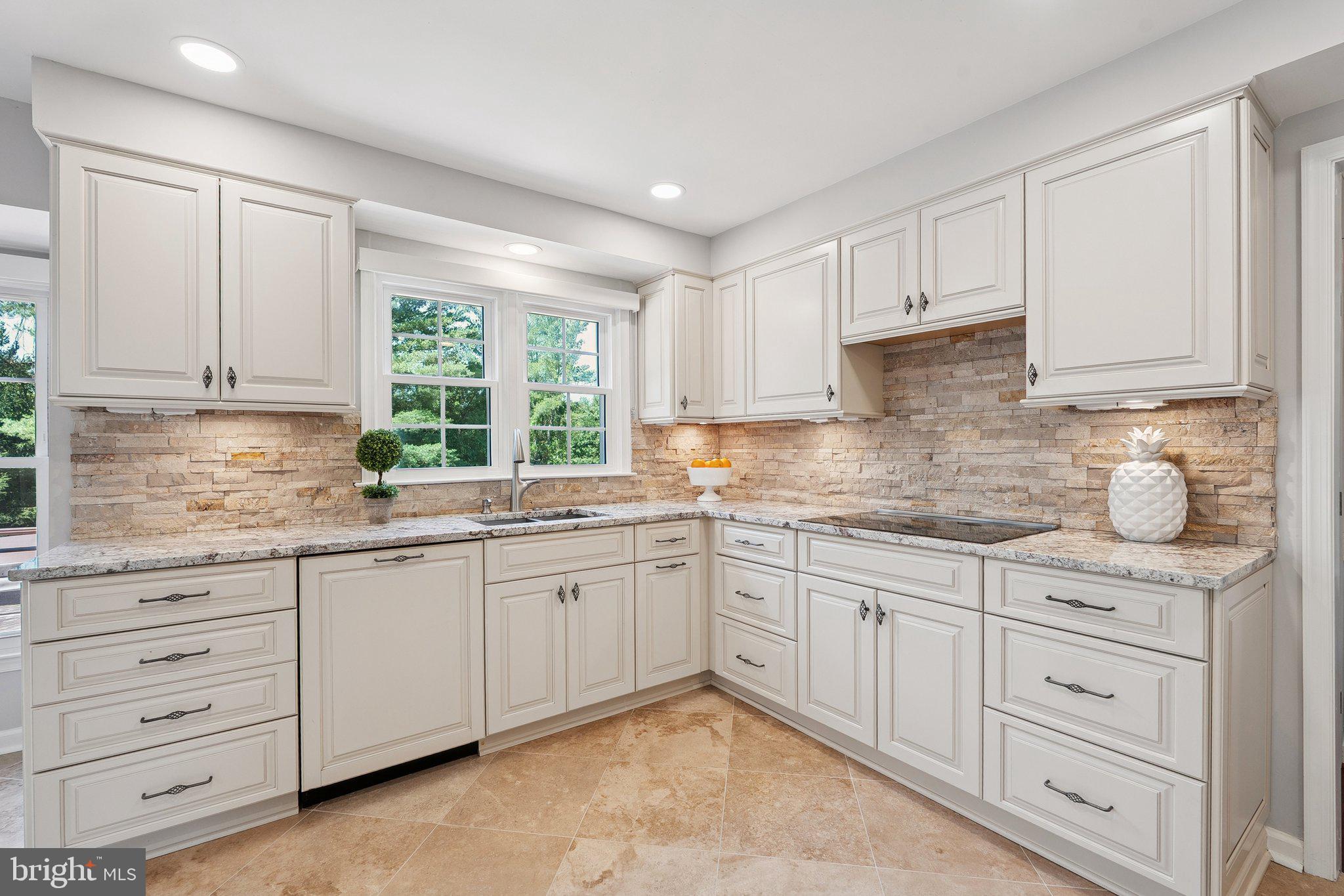 WOLFTRAP MEADOWS - Residential