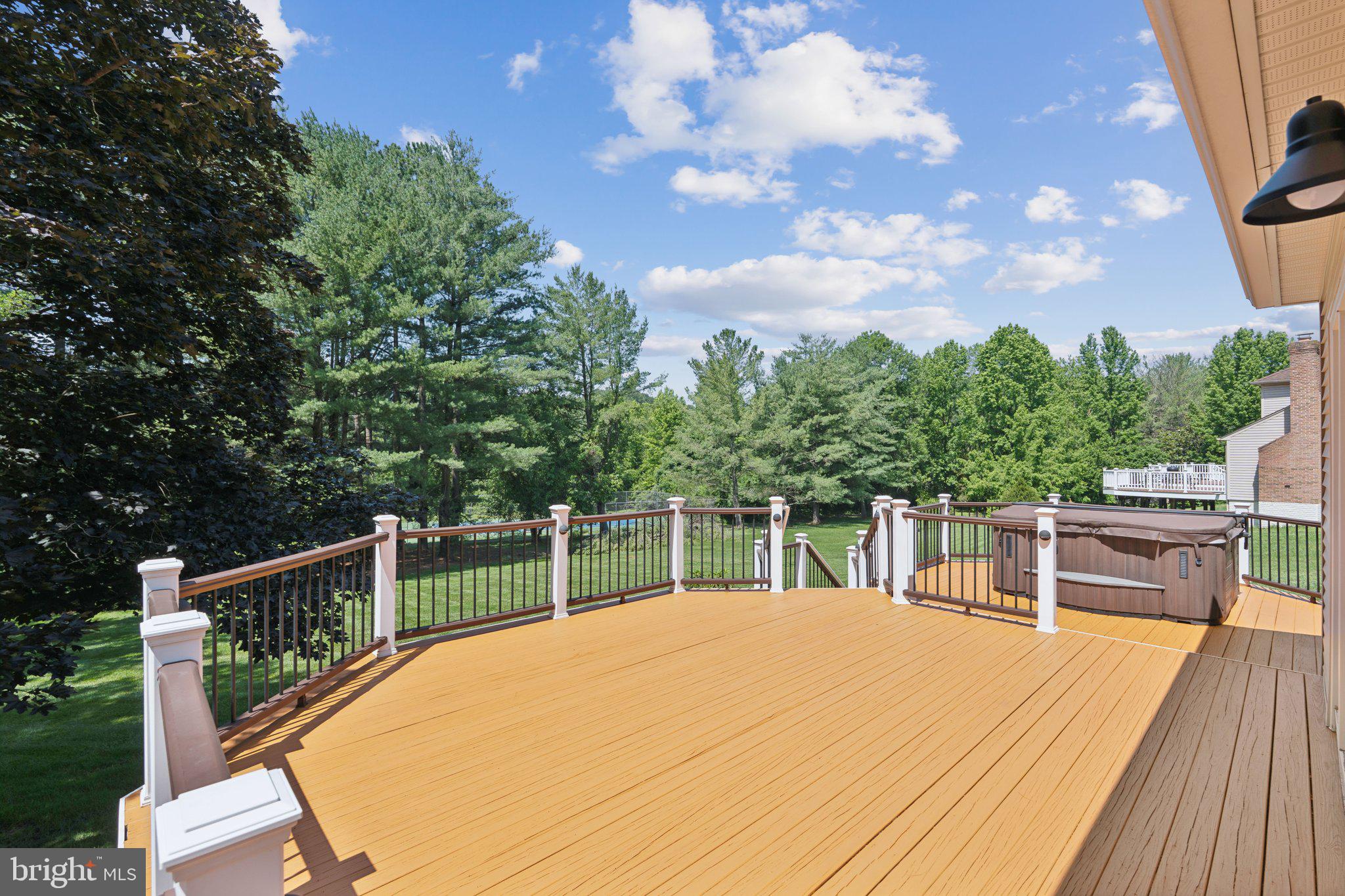 WOLFTRAP MEADOWS - Residential