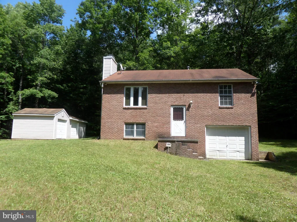 3044 Avilton Lonaconing Road, Lonaconing, MD 21539