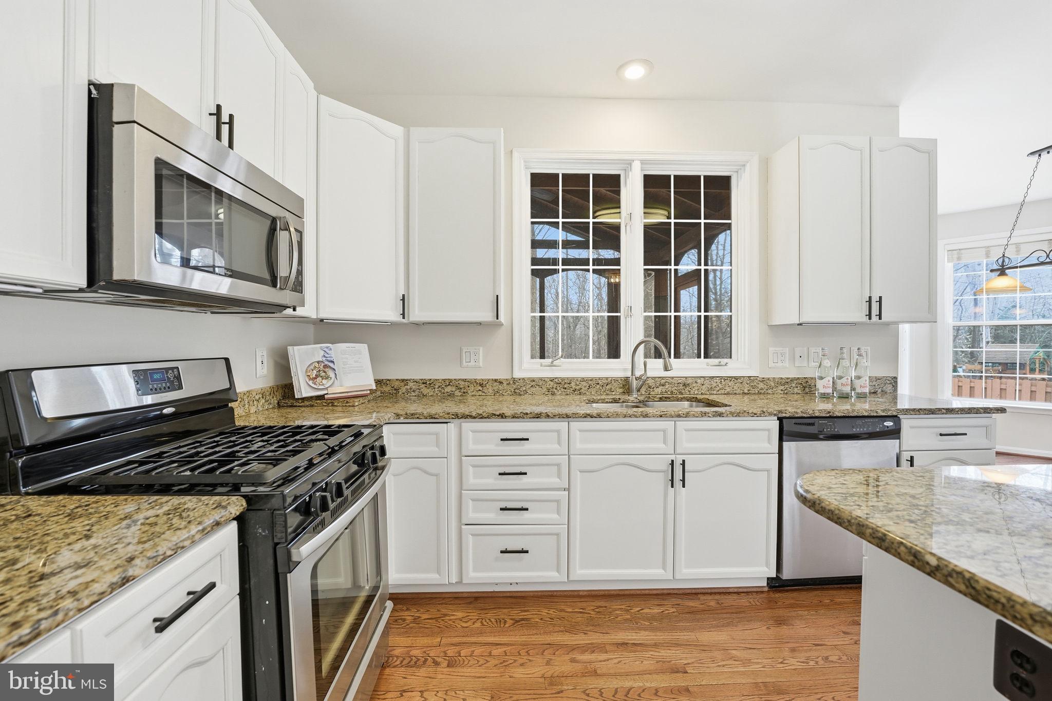 WILLOW PONDS - Residential