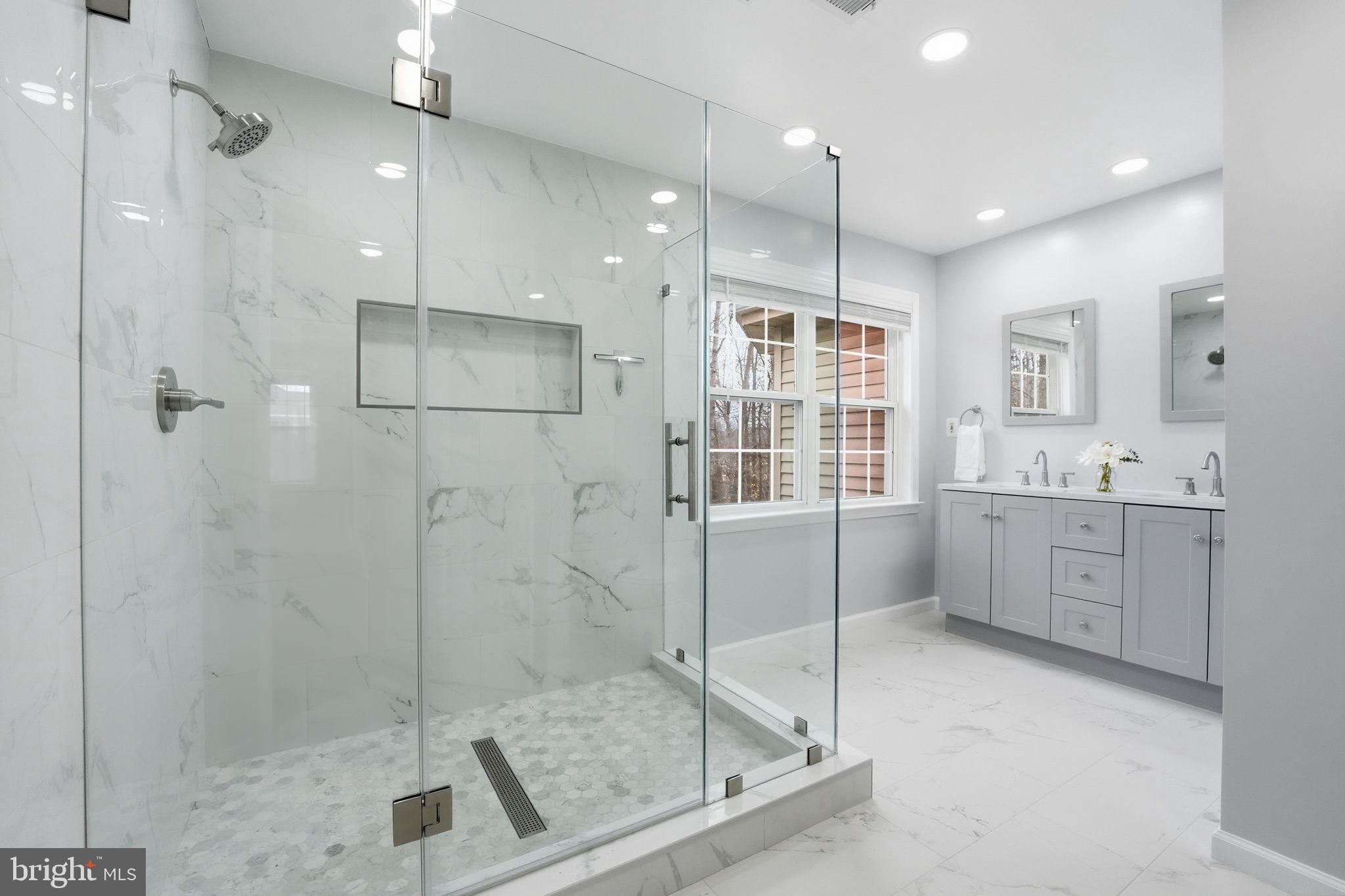 WILLOW PONDS - Residential