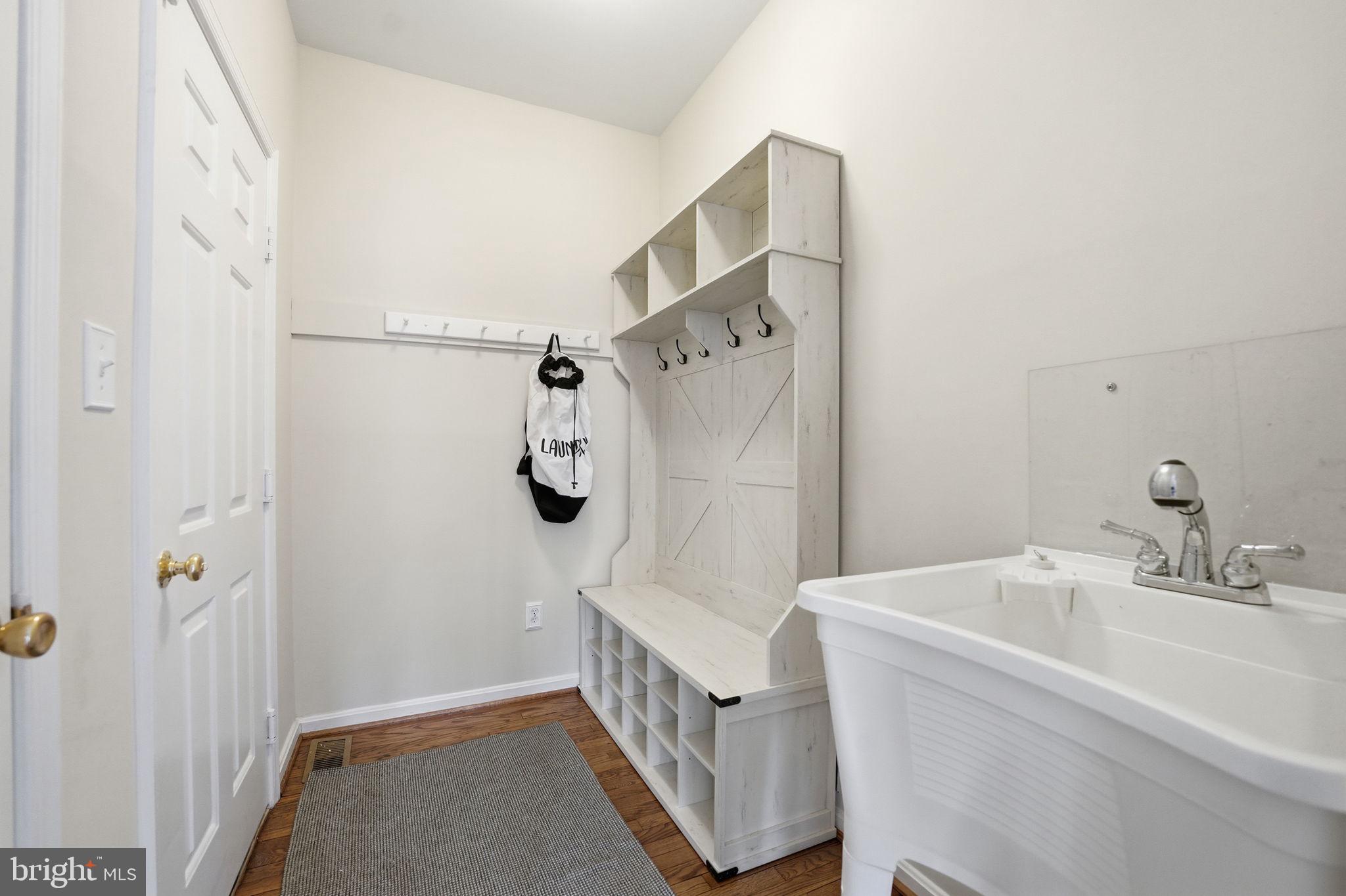 WILLOW PONDS - Residential