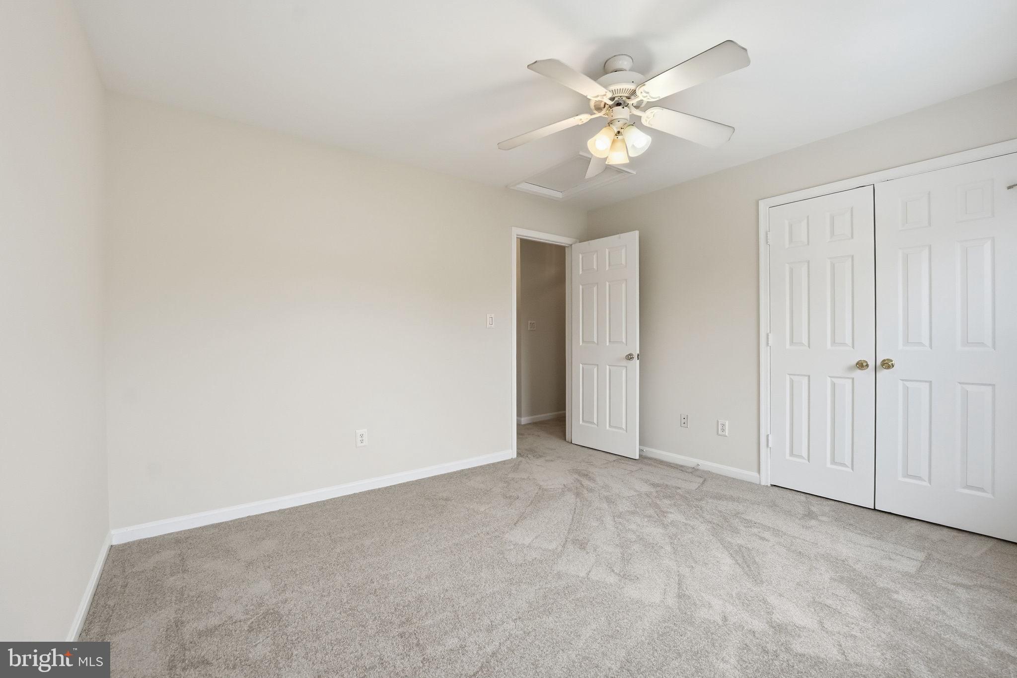 WILLOW PONDS - Residential