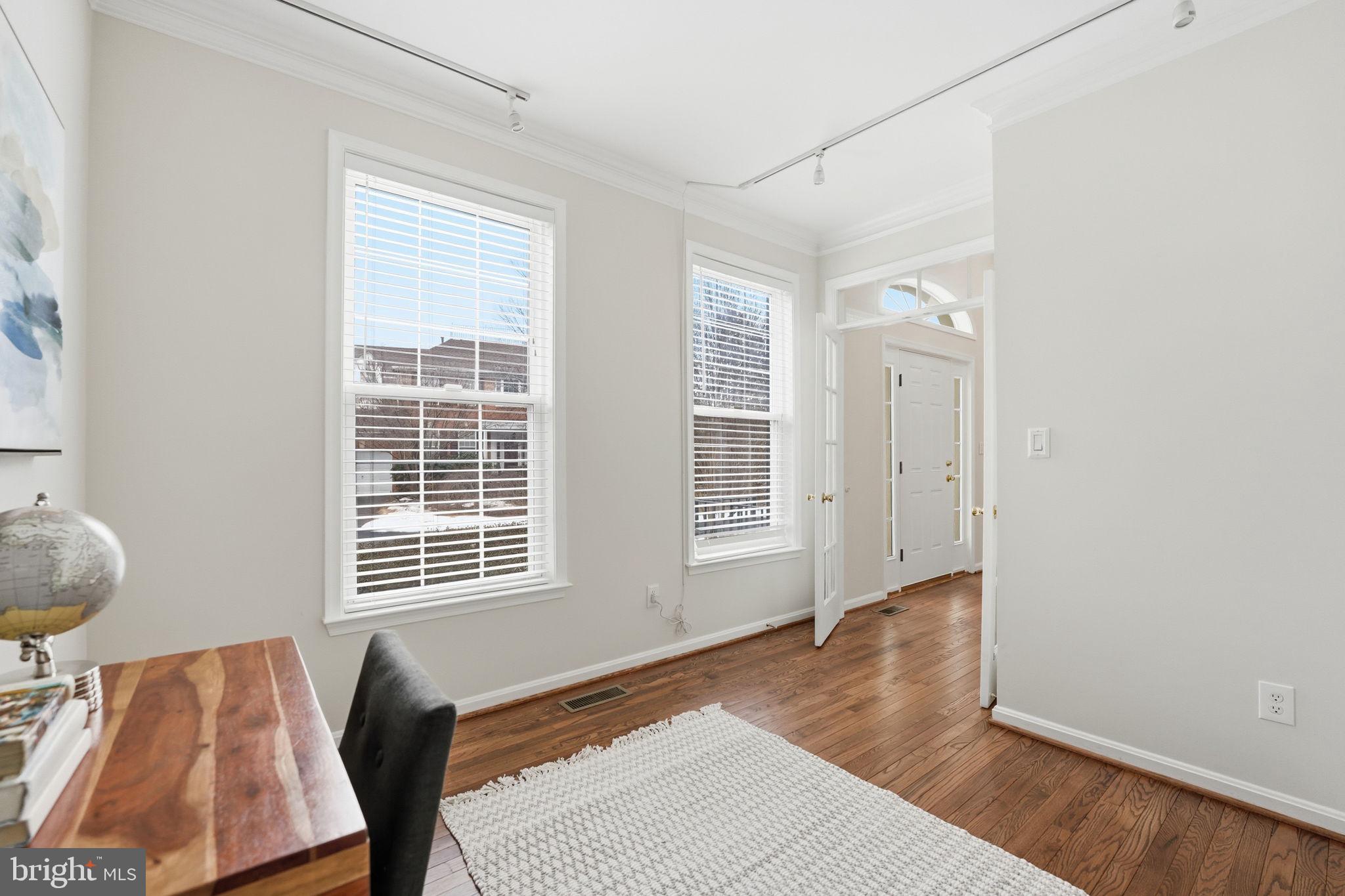 WILLOW PONDS - Residential