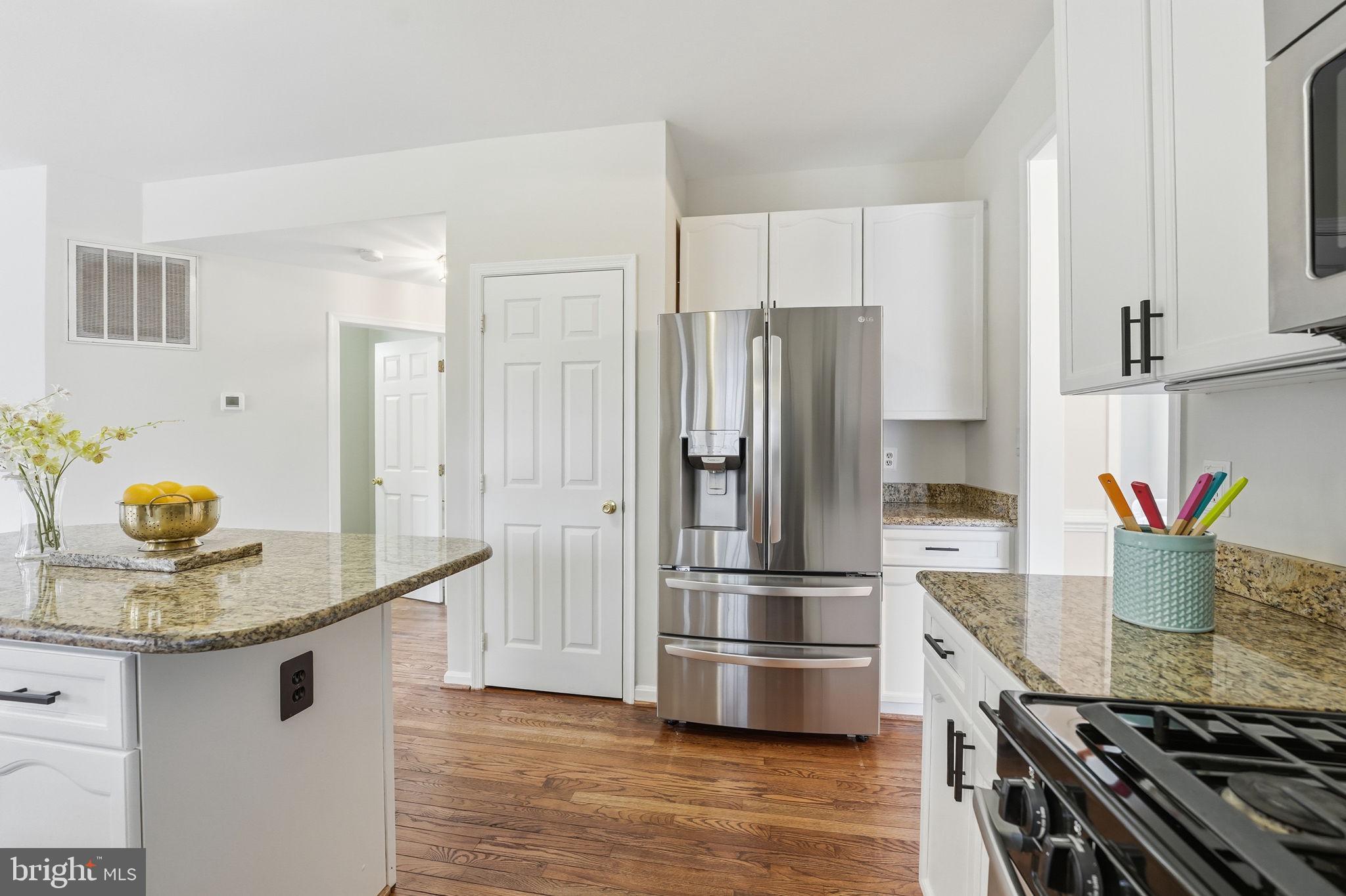 WILLOW PONDS - Residential