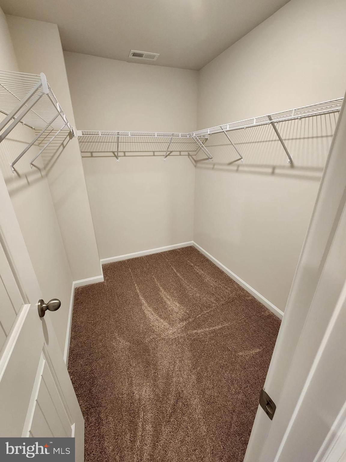 HOMEPLACE AT RIVERSIDE - Residential Lease