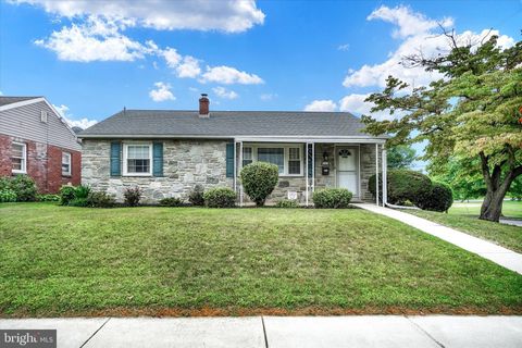 Photo of 404 HILTON DR, LANCASTER, PA 17603 (MLS # PALA2039358)