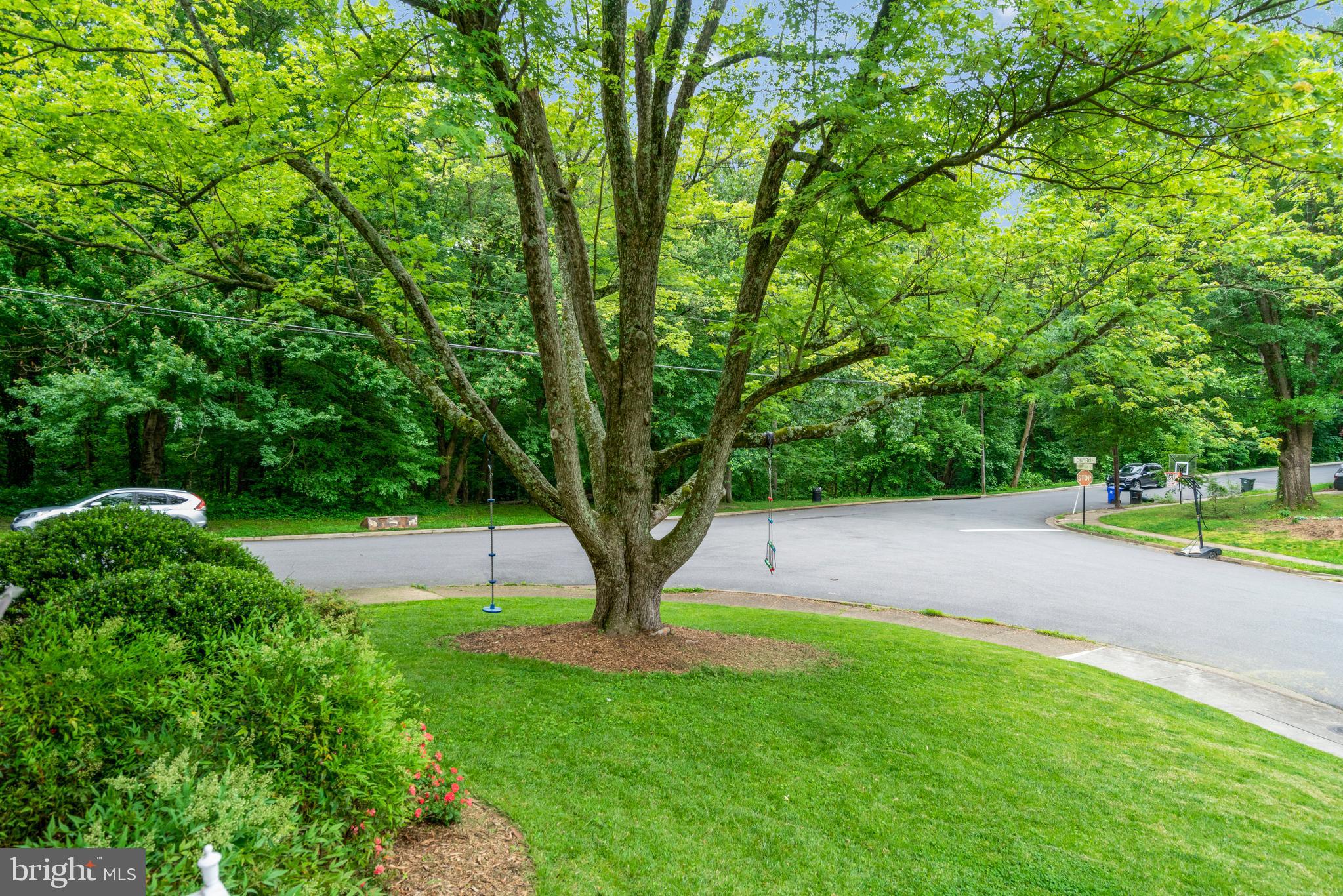 RIVERCREST - Residential