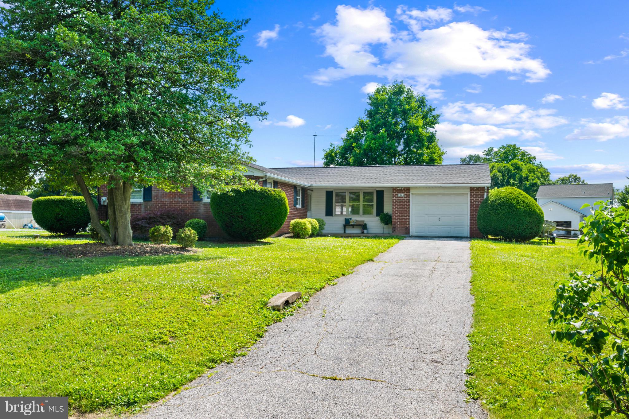 1026 HIGHFIELD DRIVE