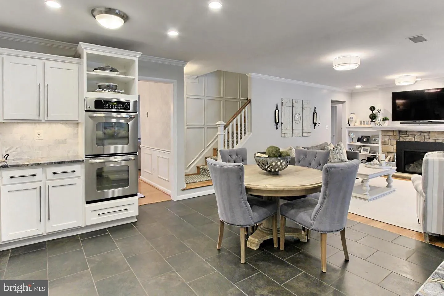 Great Falls, Virginia 22066, United States, 5 Bedrooms Bedrooms, ,3 BathroomsBathrooms,Residential,Contingent,80007