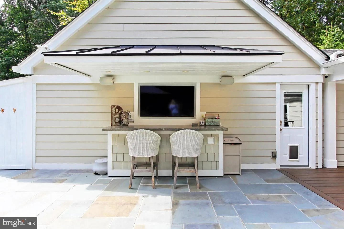 Great Falls, Virginia 22066, United States, 5 Bedrooms Bedrooms, ,3 BathroomsBathrooms,Residential,Contingent,80007