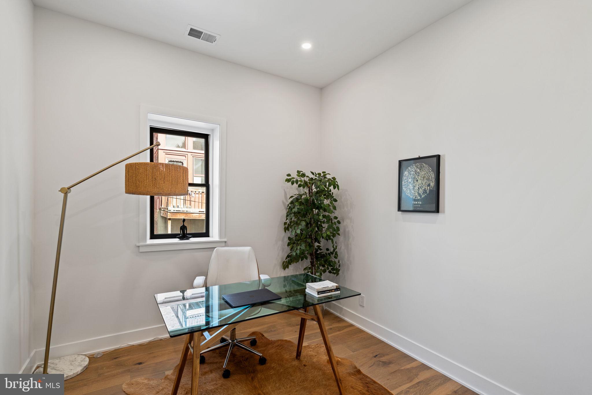 SPRING GARDEN - Residential