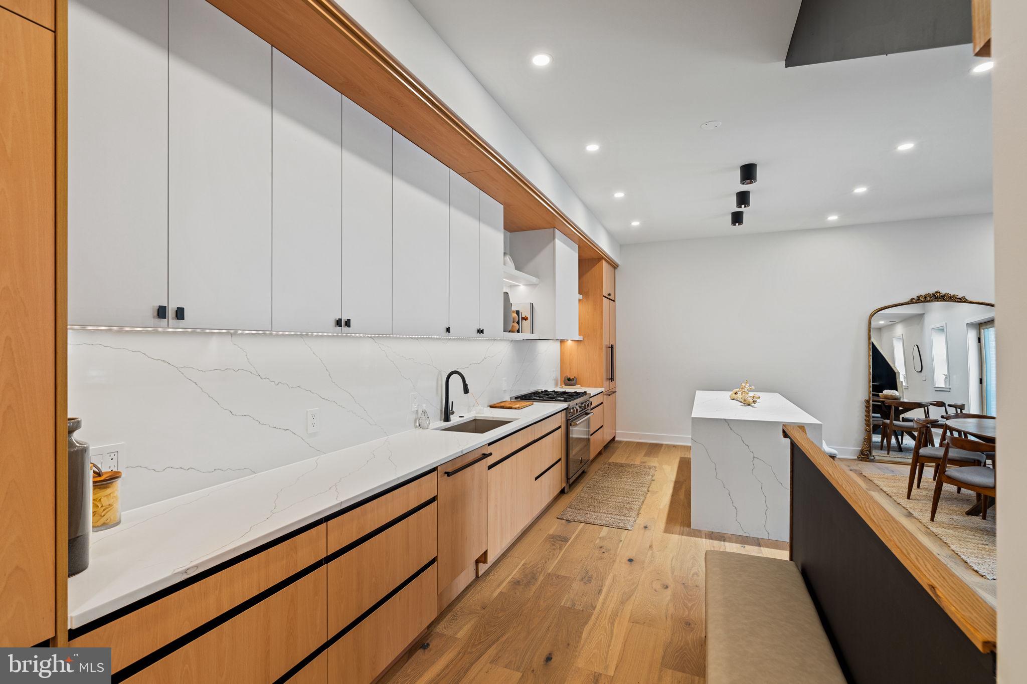 SPRING GARDEN - Residential