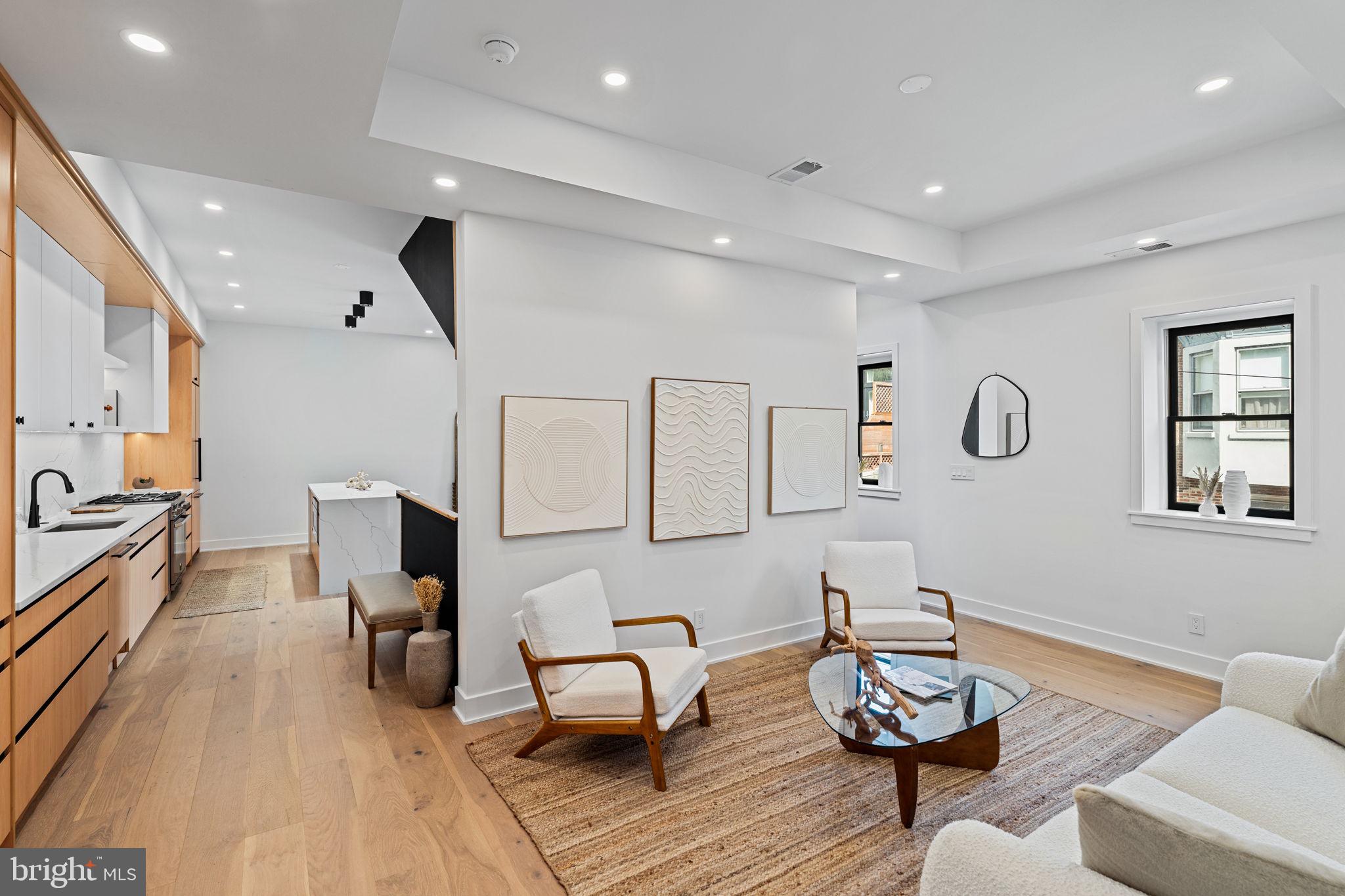 SPRING GARDEN - Residential