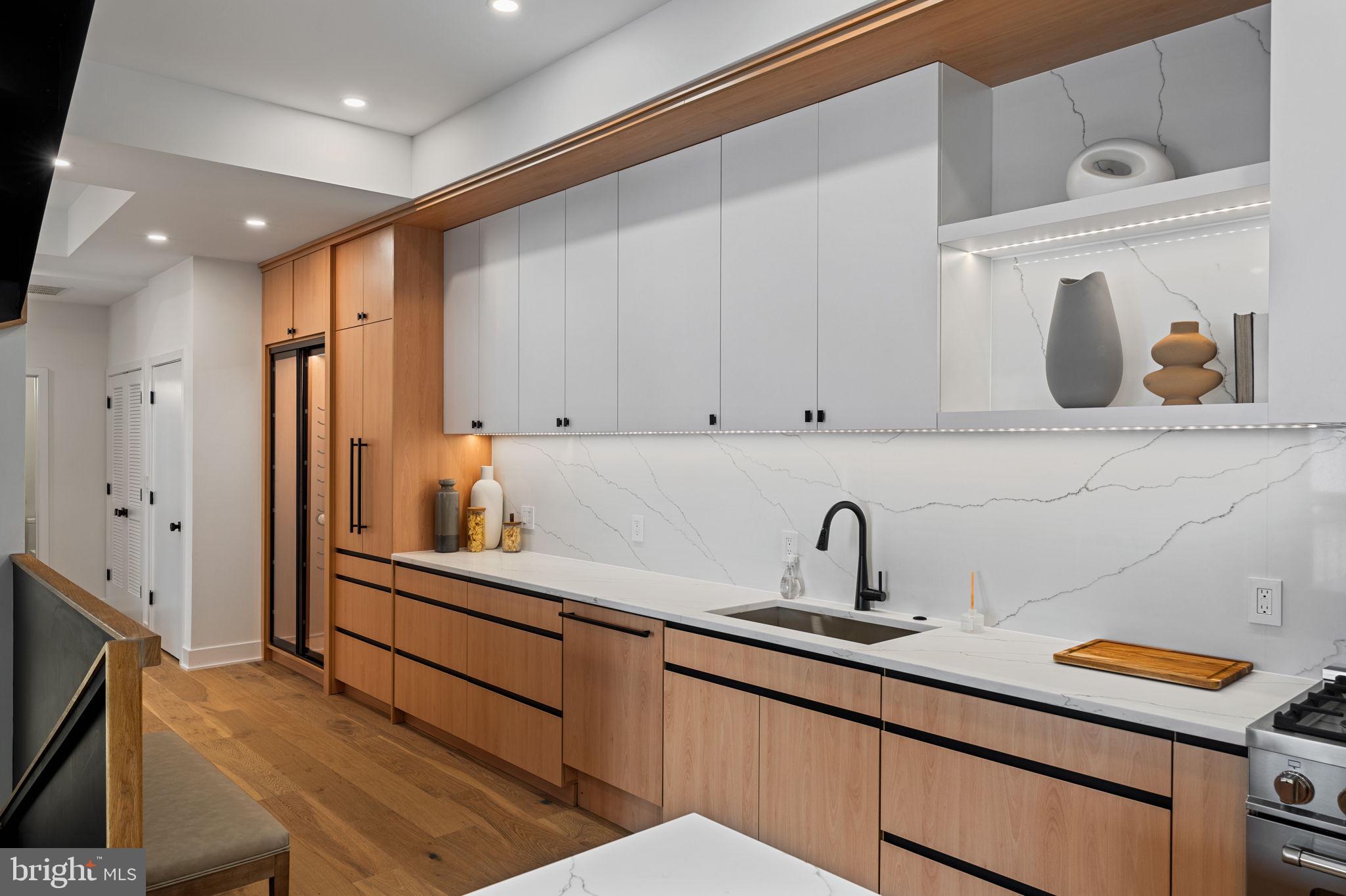 SPRING GARDEN - Residential