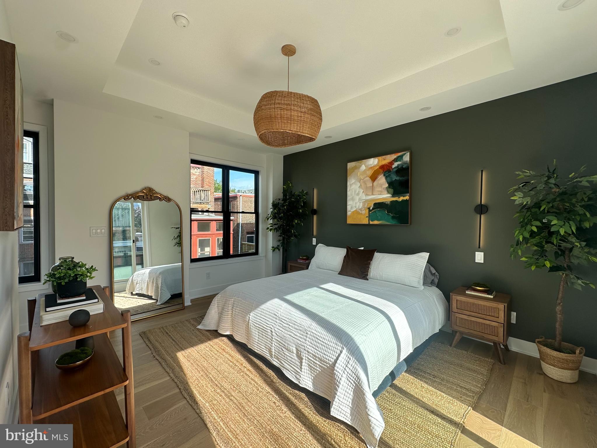 SPRING GARDEN - Residential