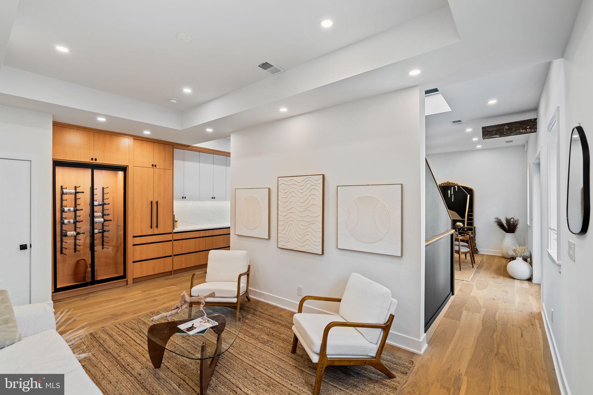 SPRING GARDEN - Residential