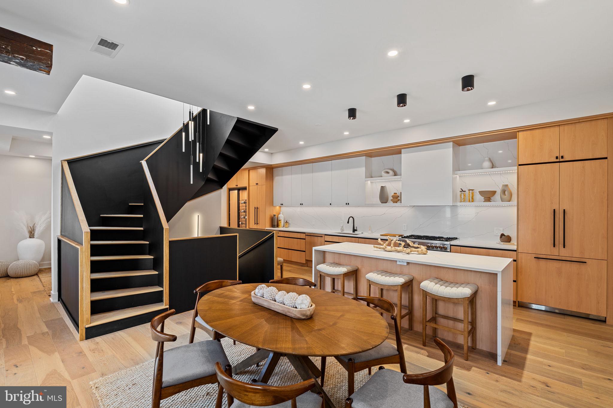 SPRING GARDEN - Residential