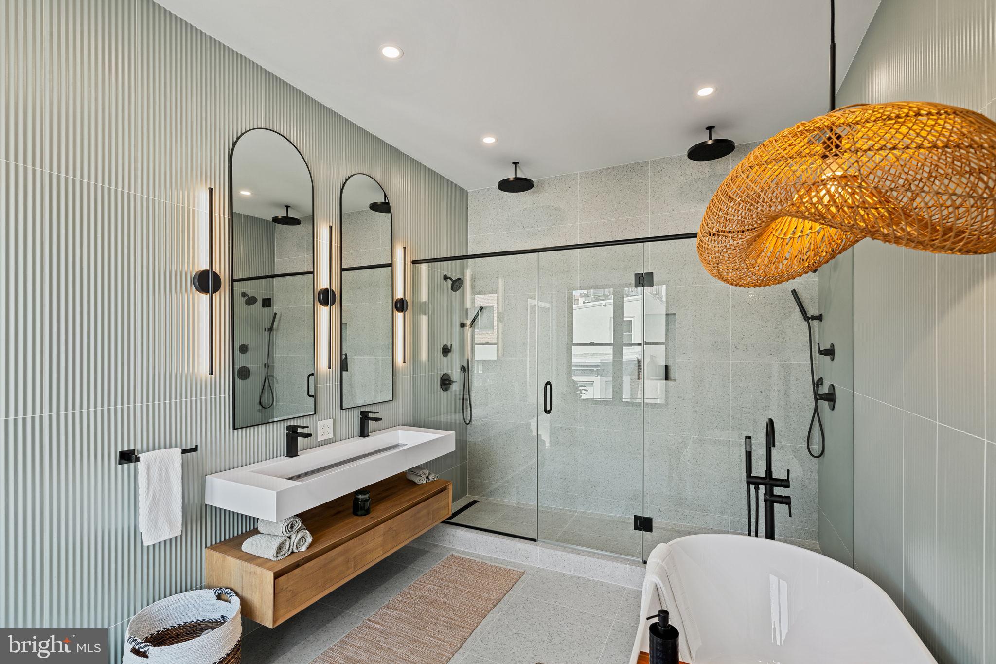 SPRING GARDEN - Residential