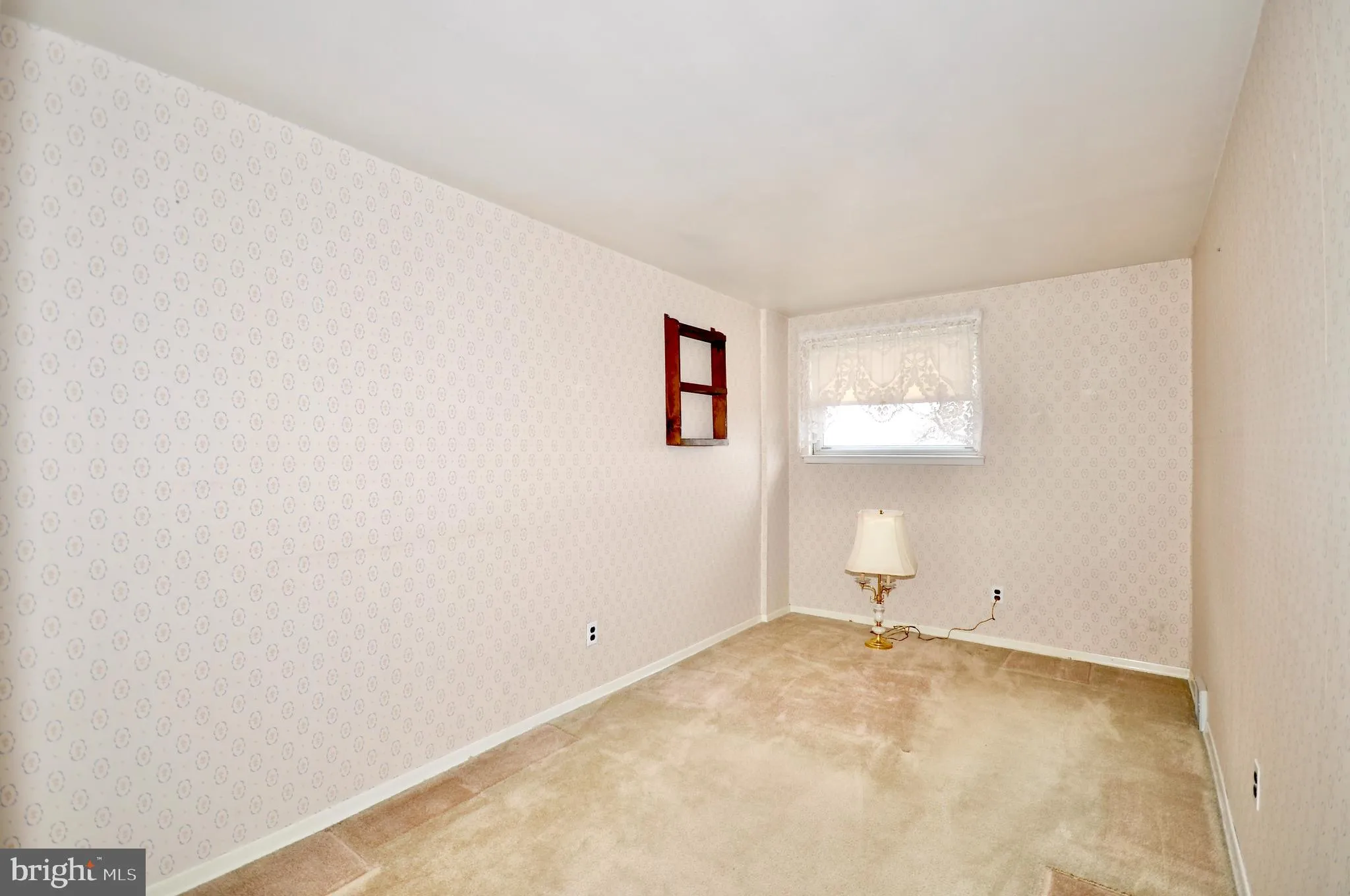 Philadelphia, Pennsylvania 19114, United States, 3 Bedrooms Bedrooms, ,1 BathroomBathrooms,Residential,Pending,93923