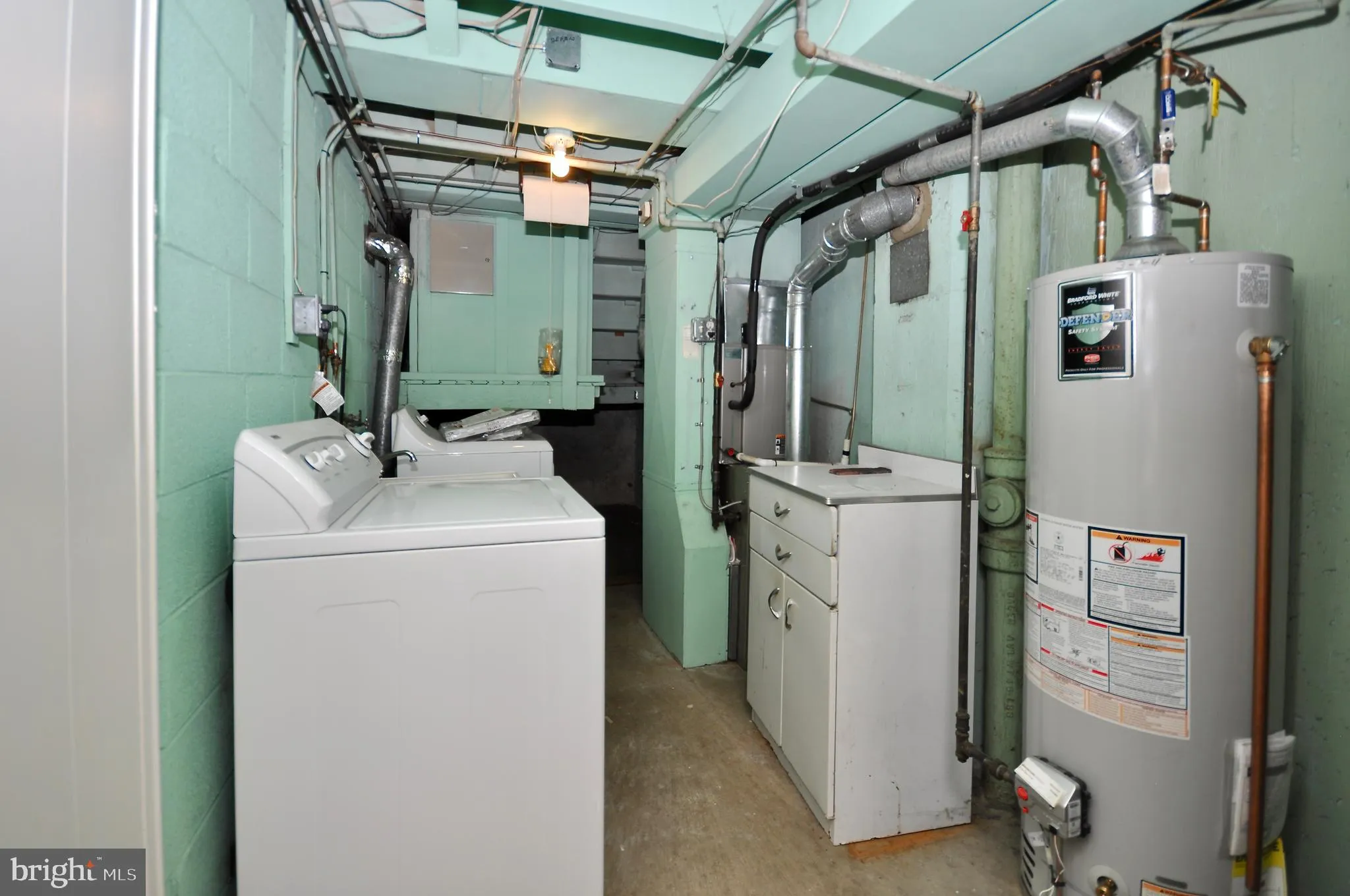 Philadelphia, Pennsylvania 19114, United States, 3 Bedrooms Bedrooms, ,1 BathroomBathrooms,Residential,Pending,93923