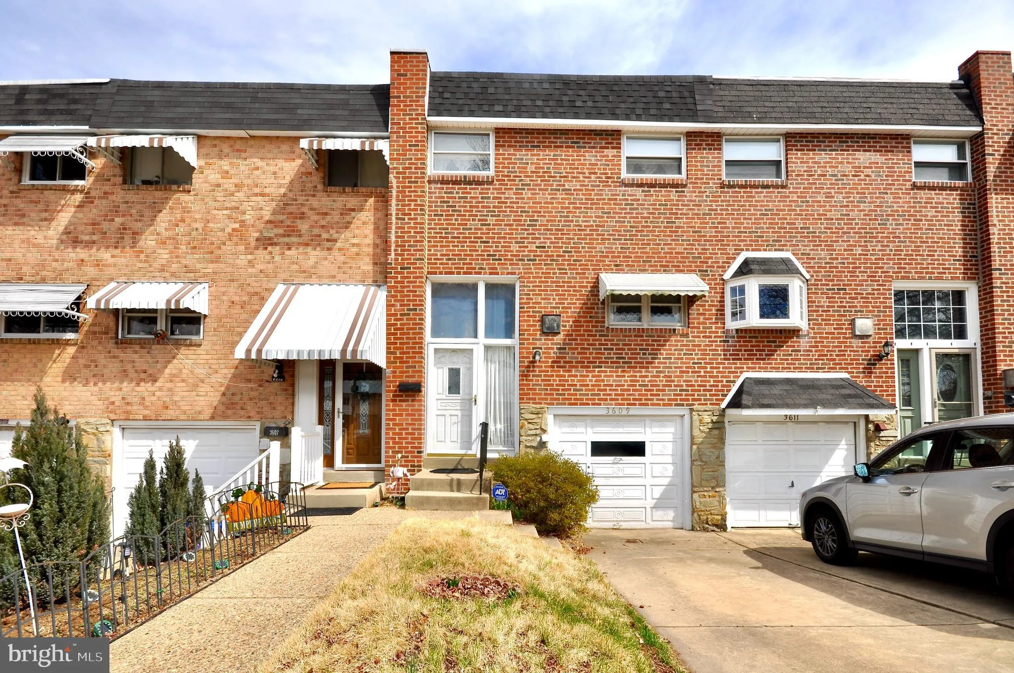 Philadelphia, Pennsylvania 19114, United States, 3 Bedrooms Bedrooms, ,1 BathroomBathrooms,Residential,Pending,93923