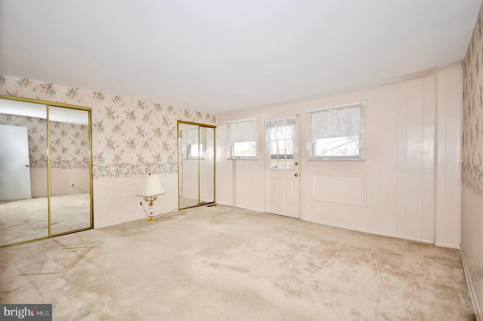 Philadelphia, Pennsylvania 19114, United States, 3 Bedrooms Bedrooms, ,1 BathroomBathrooms,Residential,Pending,93923