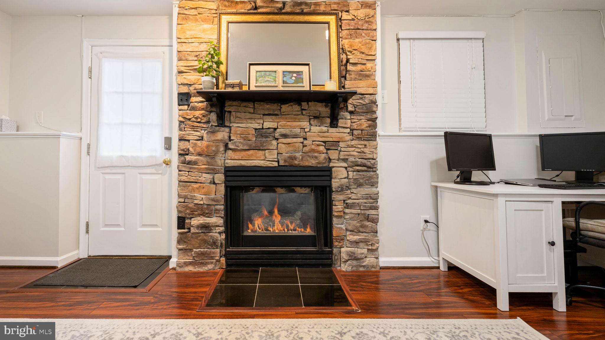 RIVERSIDE VILLAGES - Residential