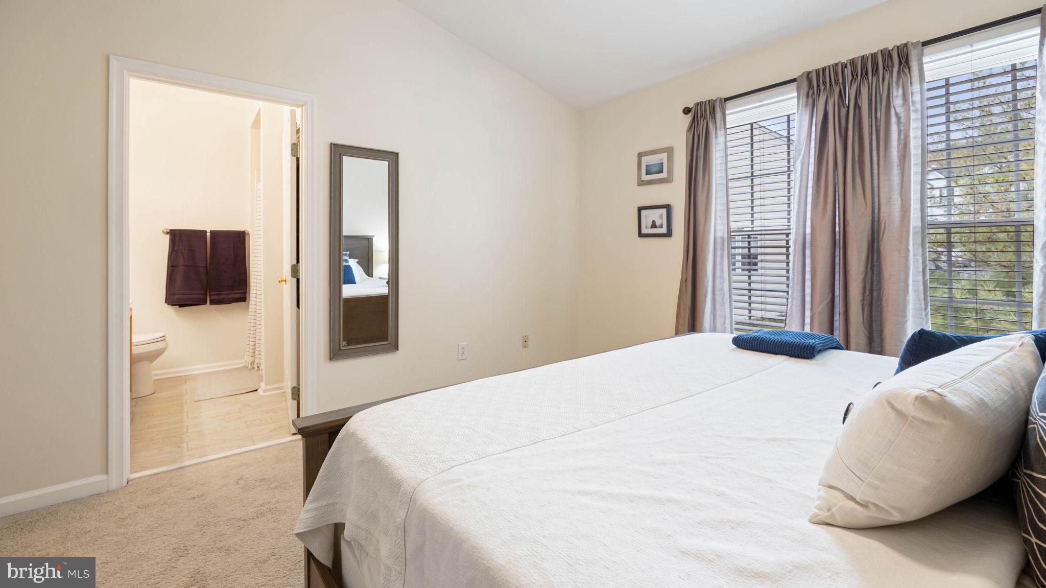 RIVERSIDE VILLAGES - Residential