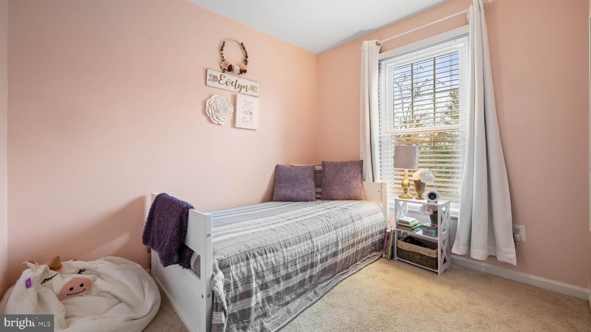 RIVERSIDE VILLAGES - Residential