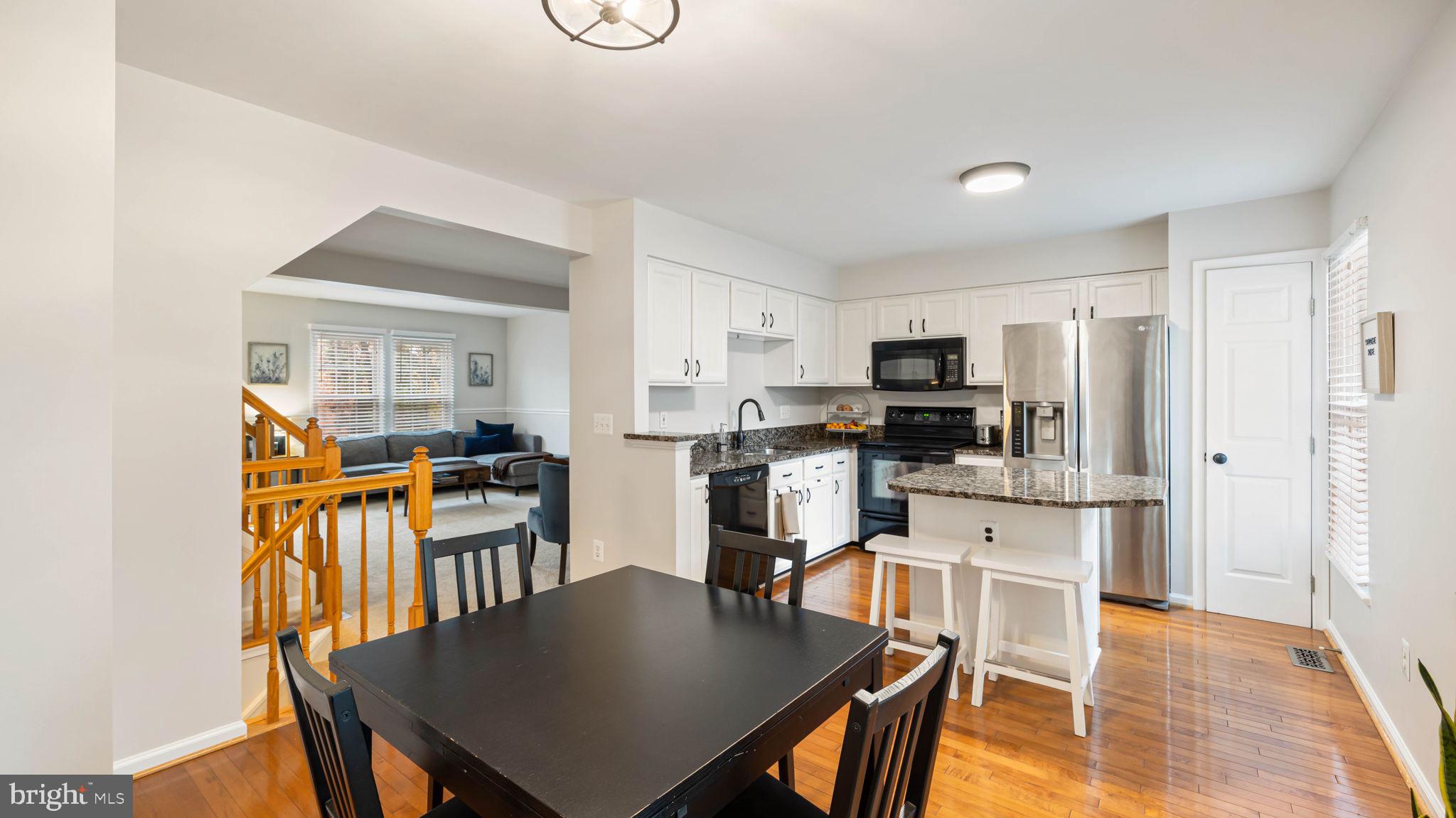 RIVERSIDE VILLAGES - Residential