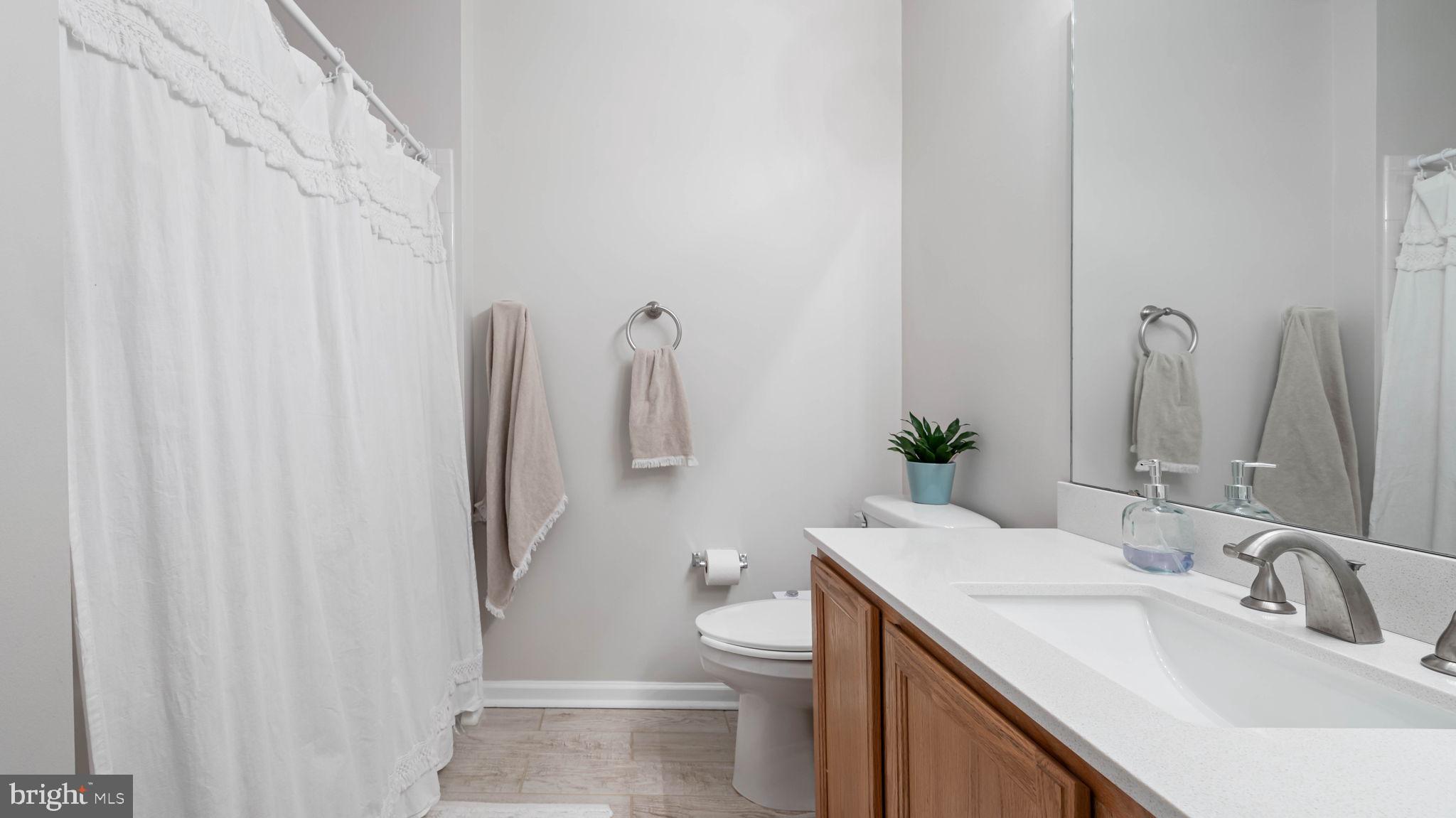 RIVERSIDE VILLAGES - Residential