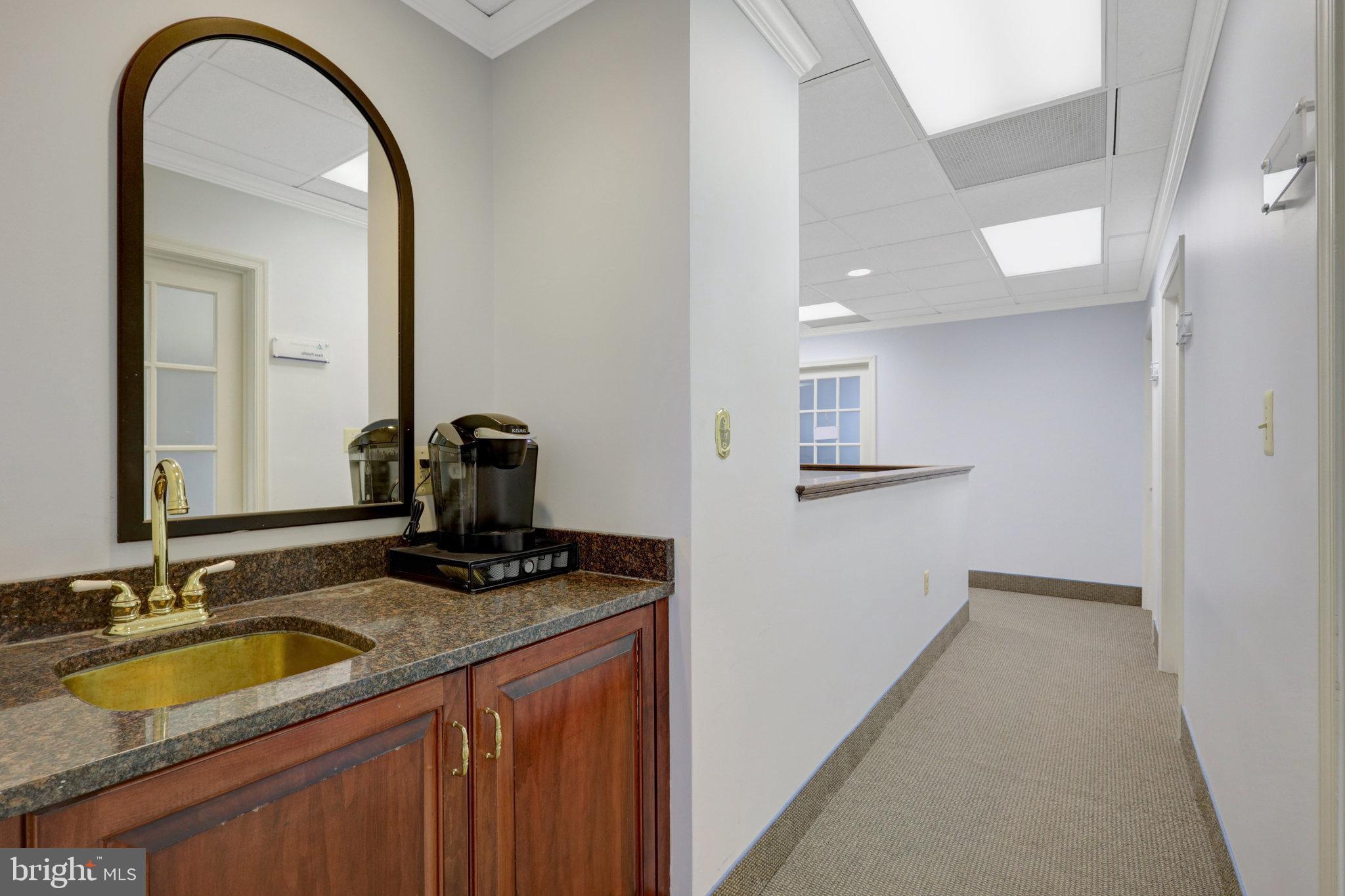 INNS OF COURT - Commercial Sale