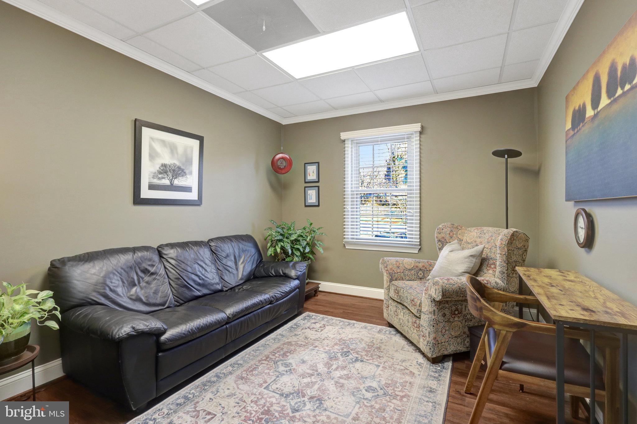 INNS OF COURT - Commercial Sale