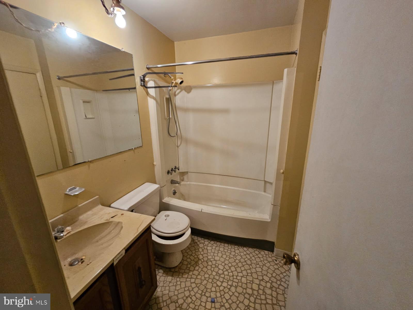 SALTAIRE - Residential