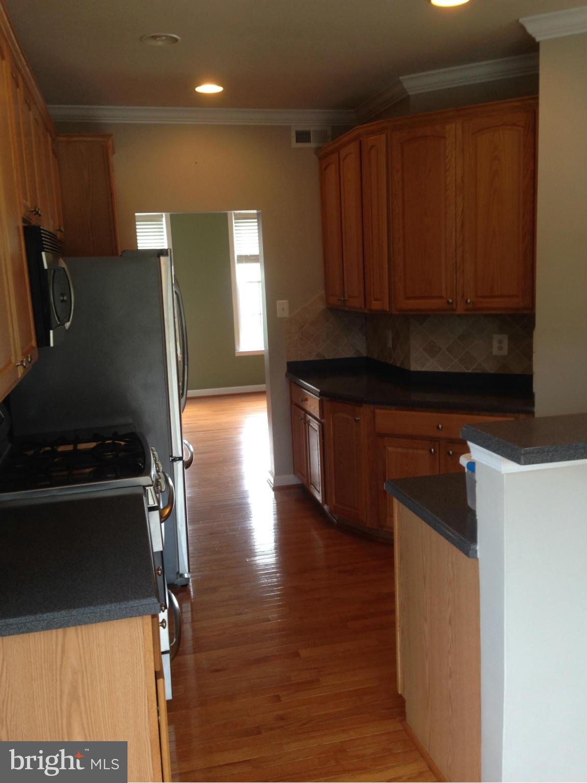 INDEPENDENCE - Residential Lease