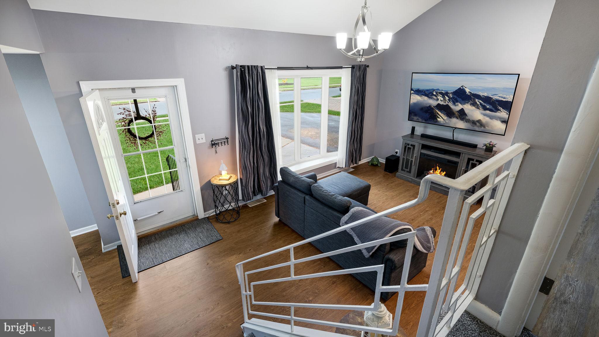 WARMINSTER VIL - Residential