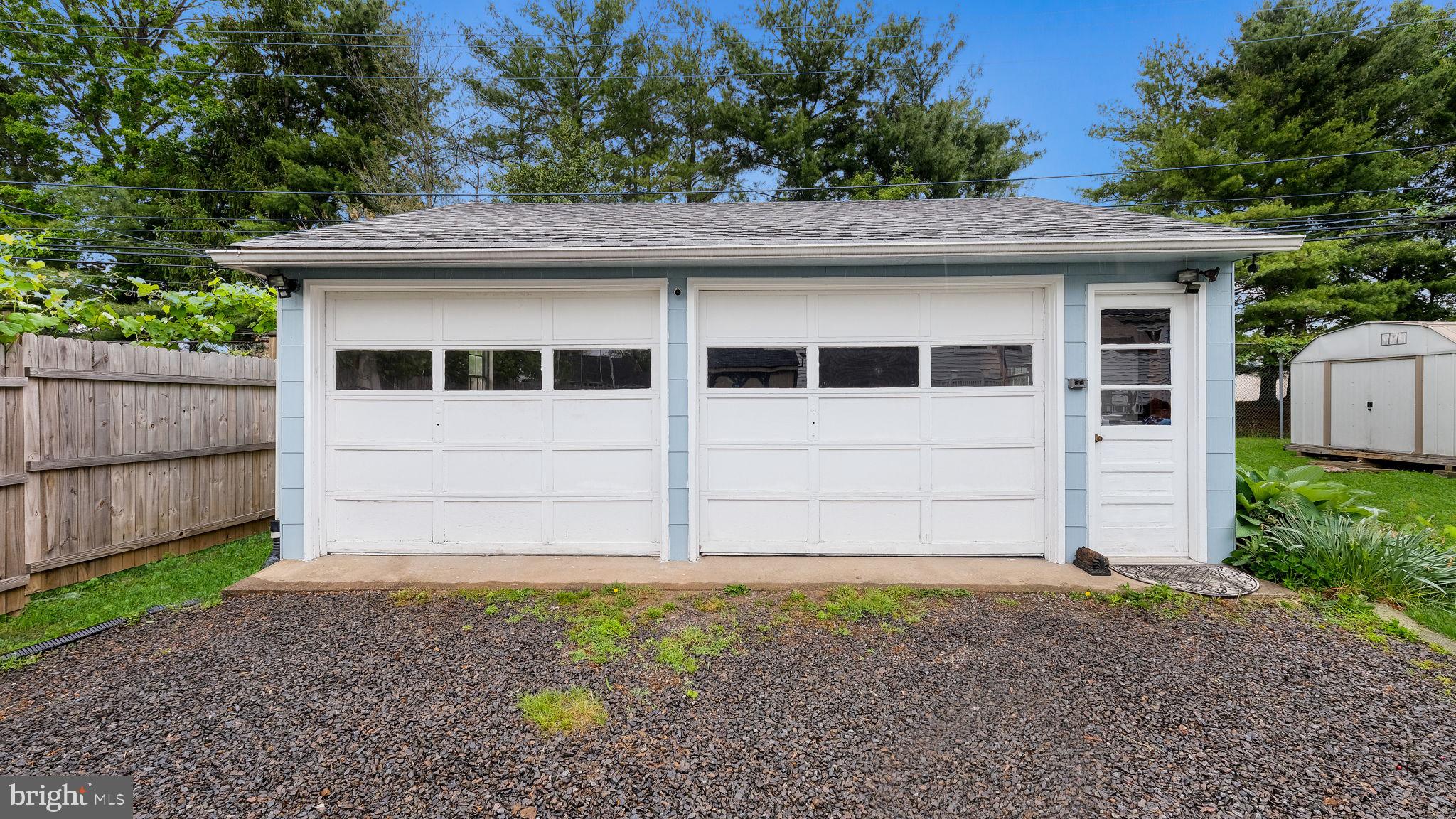 WARMINSTER VIL - Residential