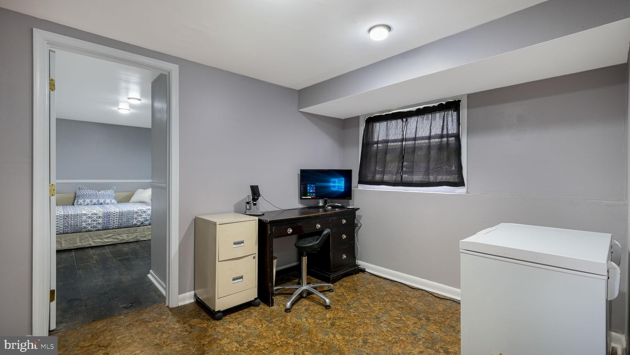 WARMINSTER VIL - Residential