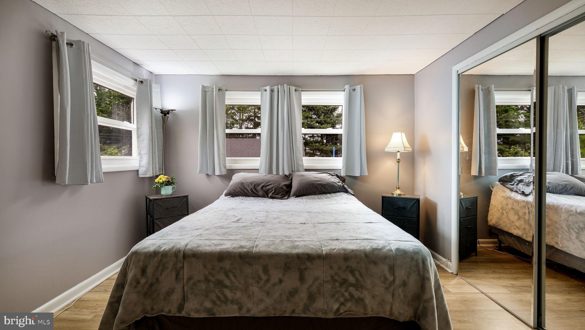 WARMINSTER VIL - Residential