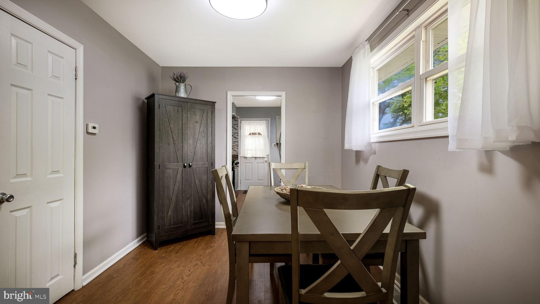 WARMINSTER VIL - Residential