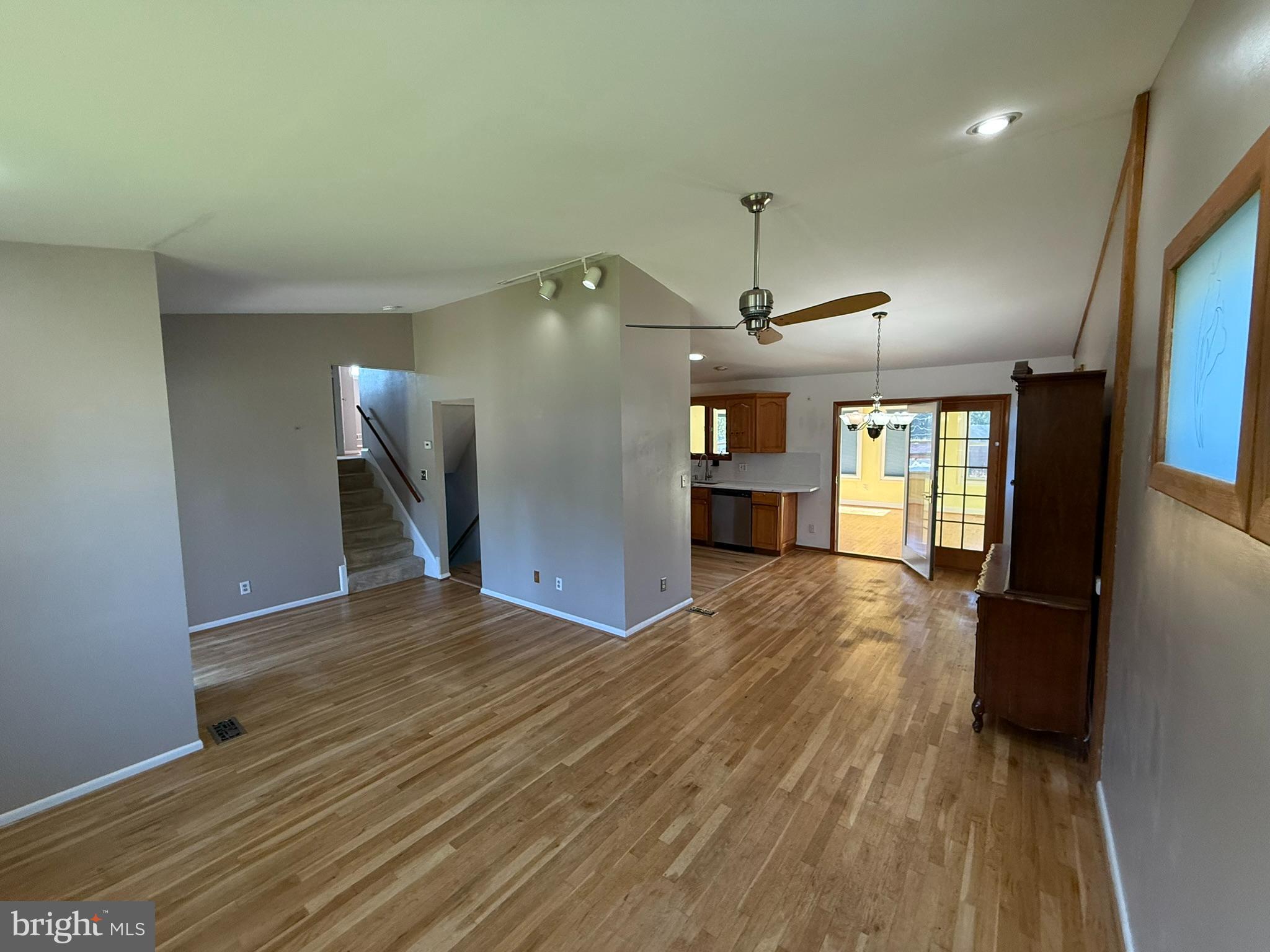 NORTH WELLHAM - Residential Lease