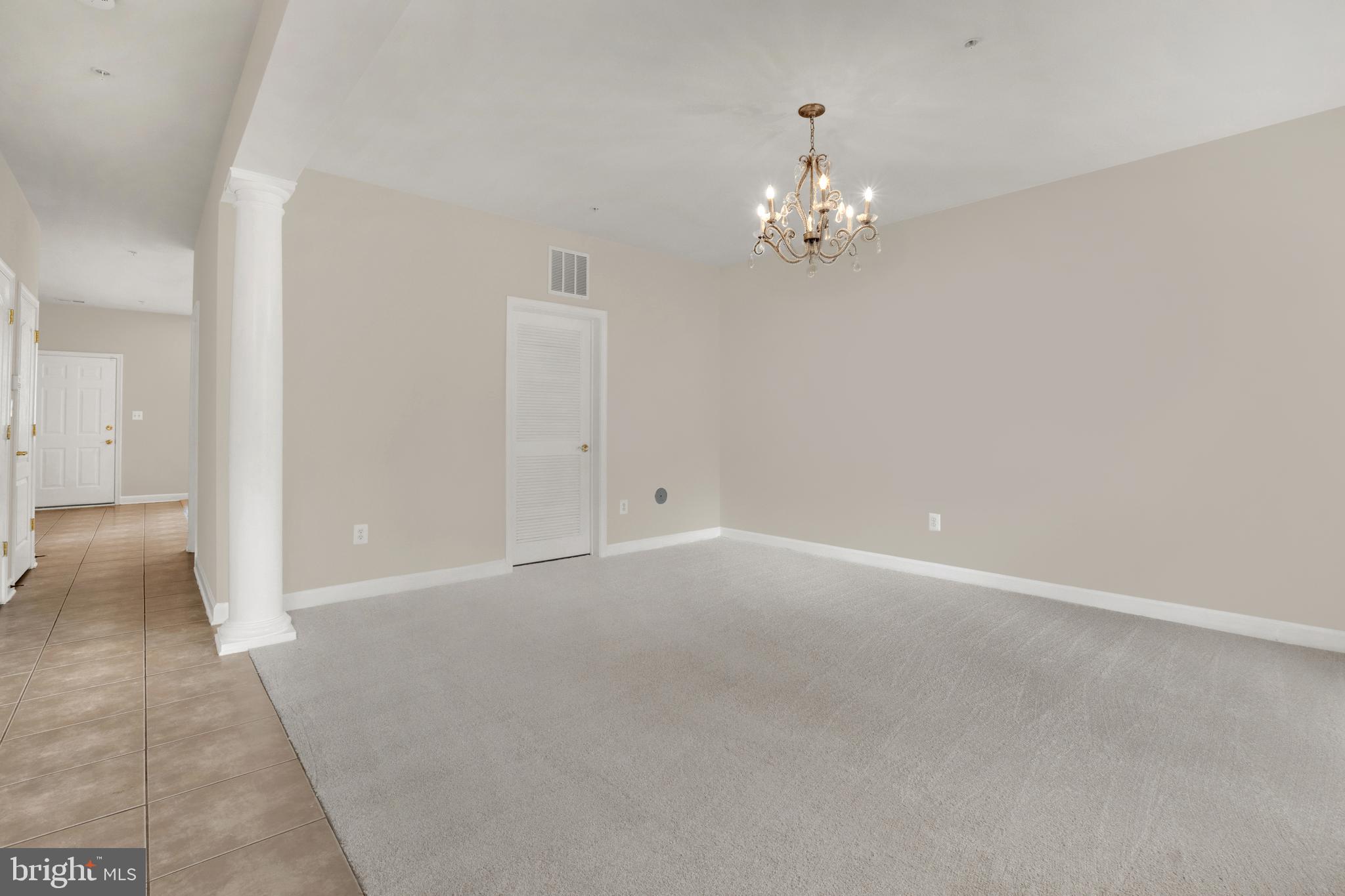 638 SPECTATOR AVENUE
