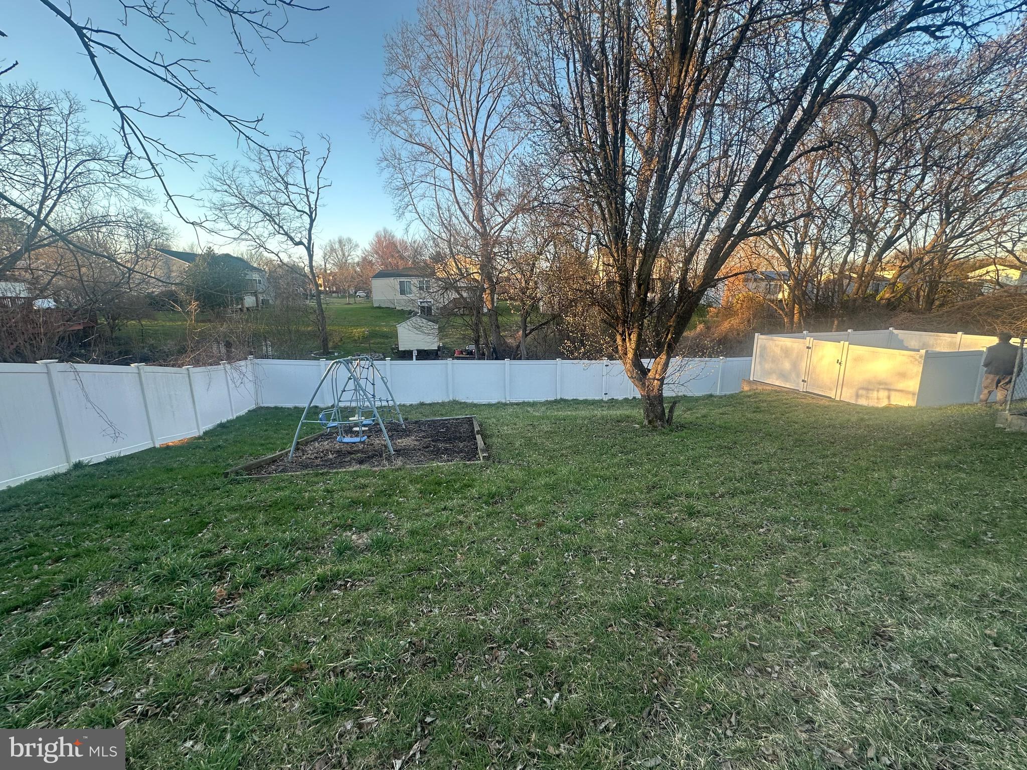 9702 NEW ORCHARD DRIVE