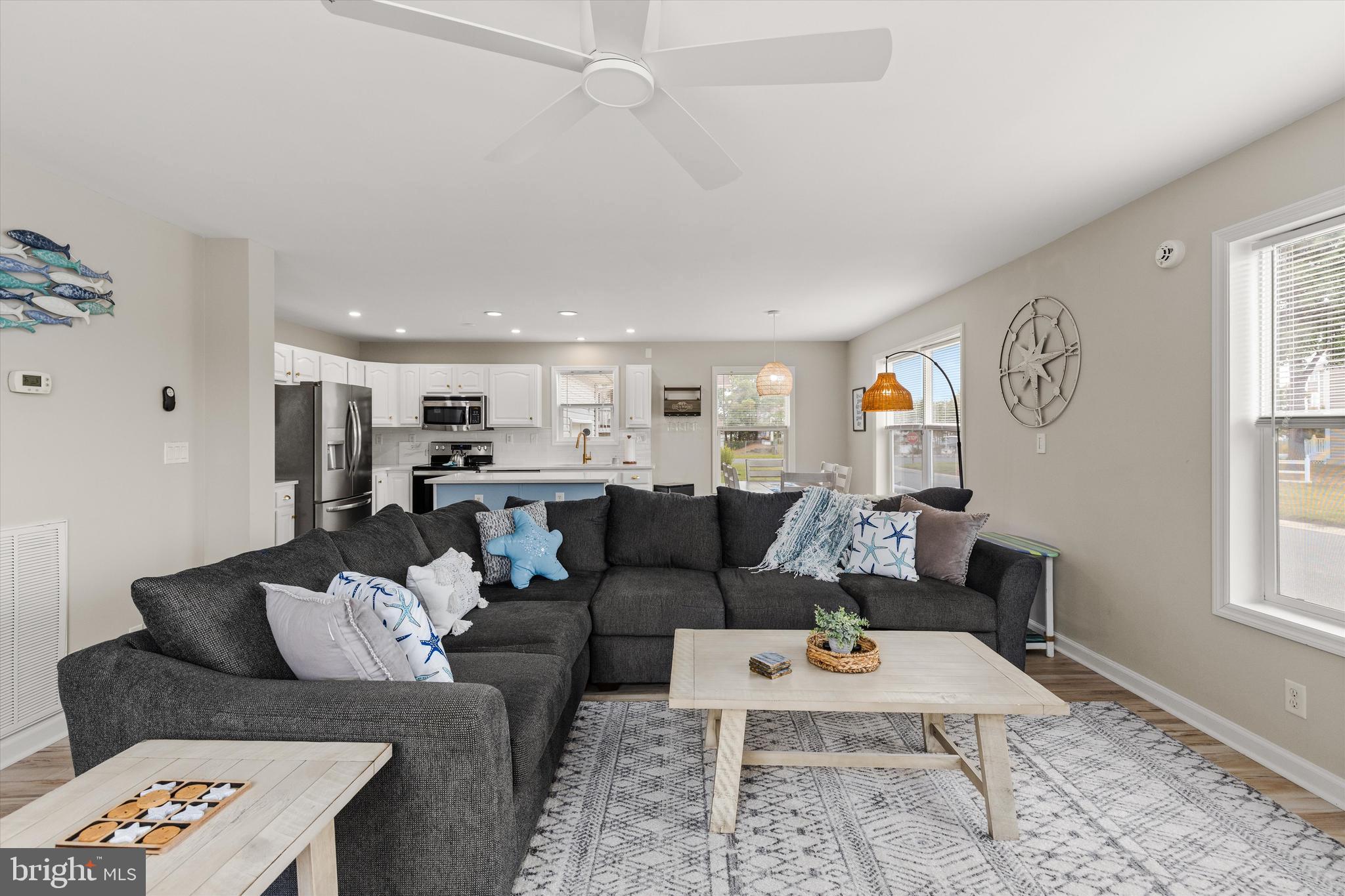 GLENN ACRES - Residential